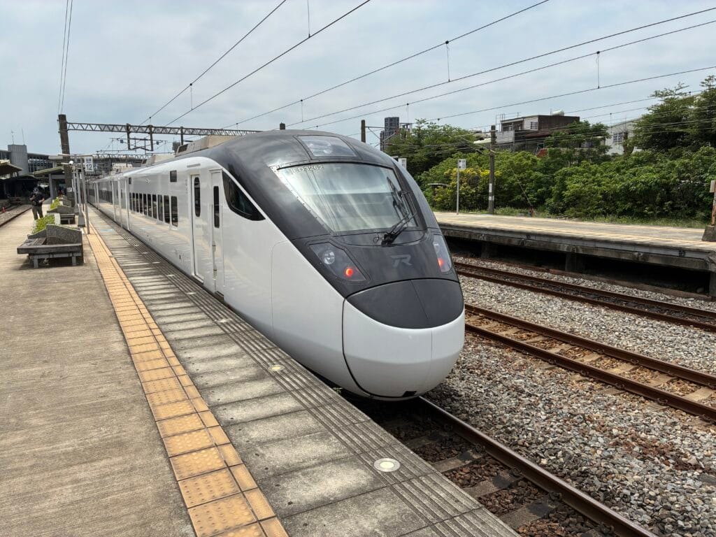 [景點攻略] 苗栗 火車頭園區(苗栗鐵道文物展示館) 參觀體驗