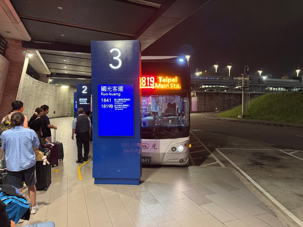 [飛行體驗] 易斯達航空 Eastar Jet ZE781 清州國際機場(CJJ)-台北桃園(TPE)