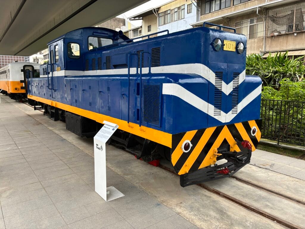 [景點攻略] 苗栗 火車頭園區(苗栗鐵道文物展示館) 參觀體驗