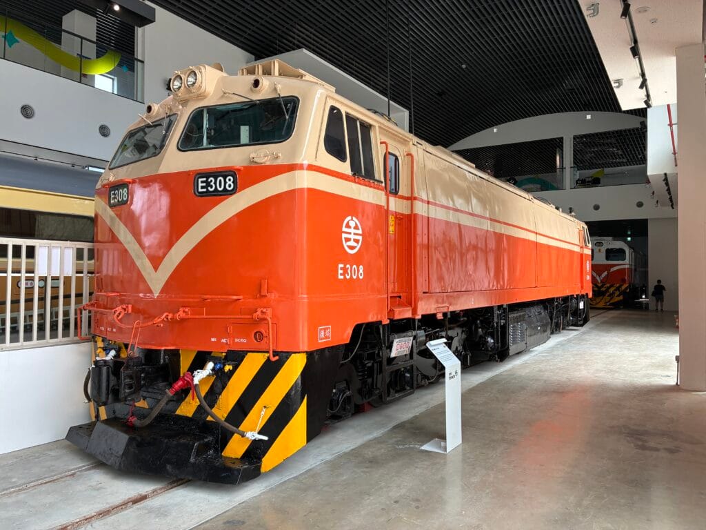 [景點攻略] 苗栗 火車頭園區(苗栗鐵道文物展示館) 參觀體驗