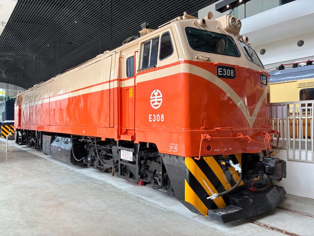 [景點攻略] 苗栗 火車頭園區(苗栗鐵道文物展示館) 參觀體驗