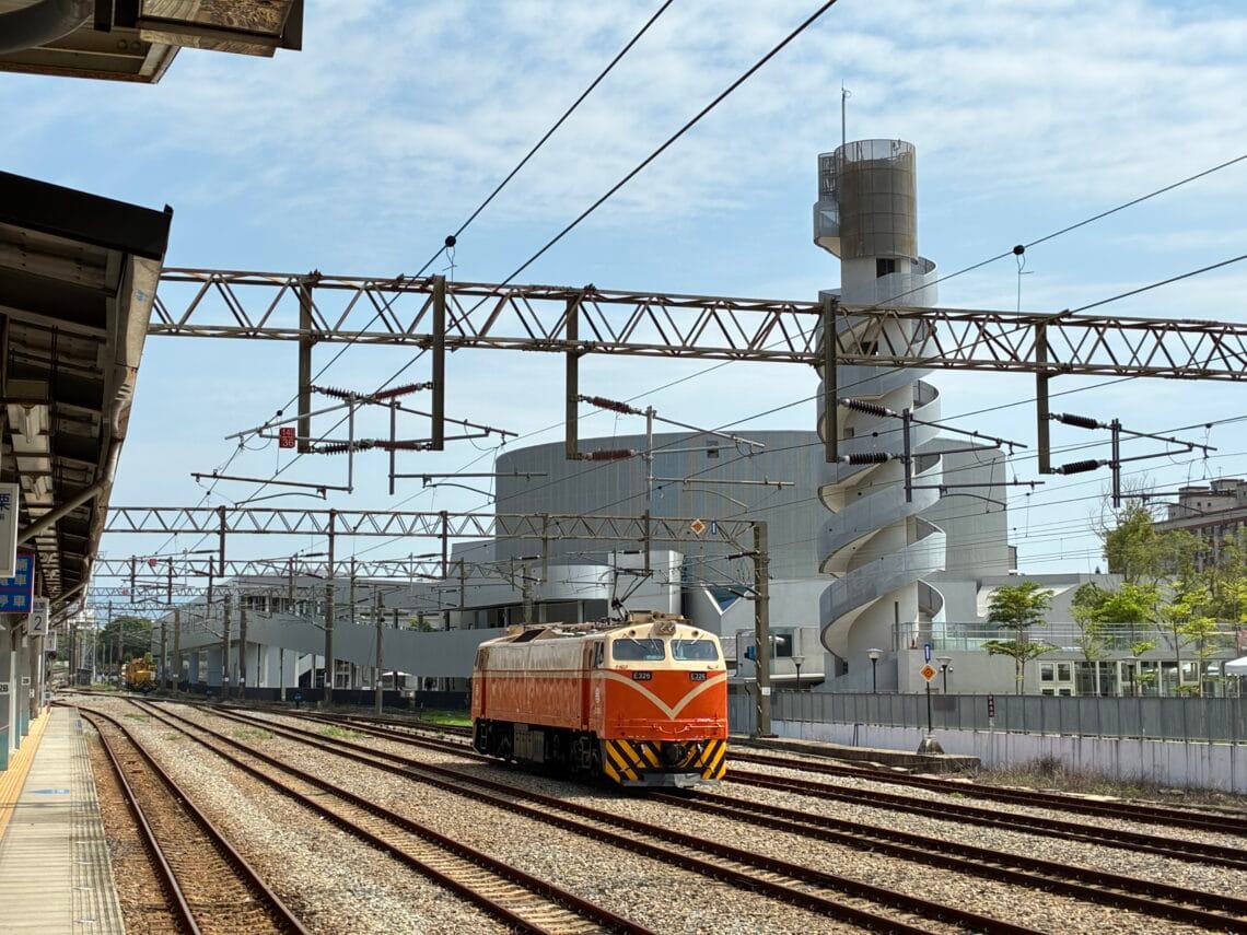 [景點攻略] 苗栗 火車頭園區(苗栗鐵道文物展示館) 參觀體驗