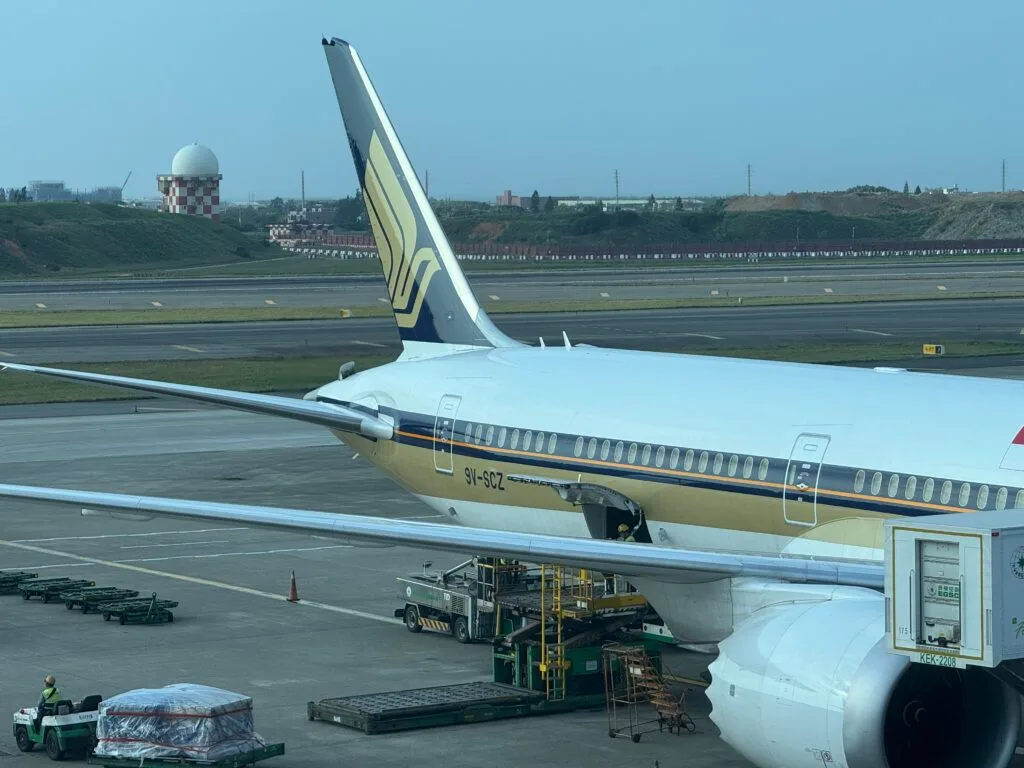 [飛行體驗] 新加坡航空 Singapore Air SQ879/SQ312 桃園(TPE)-新加坡(SIN)-倫敦(LGW)