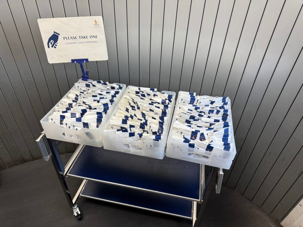 [飛行體驗] 新加坡航空 Singapore Air SQ879/SQ312 桃園(TPE)-新加坡(SIN)-倫敦(LGW)