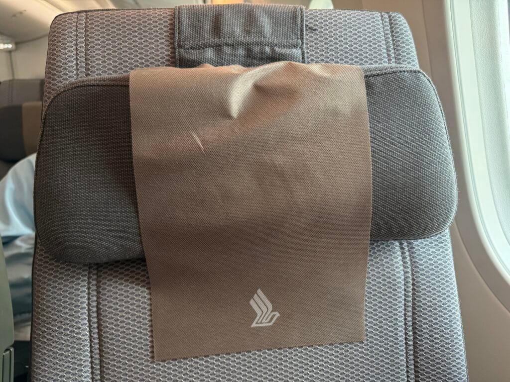 [飛行體驗] 新加坡航空 Singapore Air SQ879/SQ312 桃園(TPE)-新加坡(SIN)-倫敦(LGW)