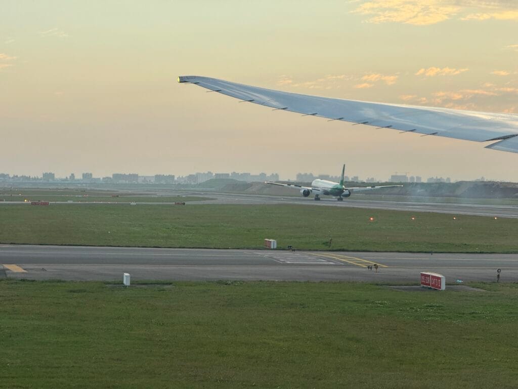 [飛行體驗] 新加坡航空 Singapore Air SQ879/SQ312 桃園(TPE)-新加坡(SIN)-倫敦(LGW)