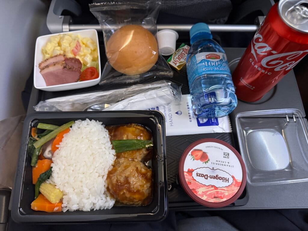 [飛行體驗] 新加坡航空 Singapore Air SQ879/SQ312 桃園(TPE)-新加坡(SIN)-倫敦(LGW)