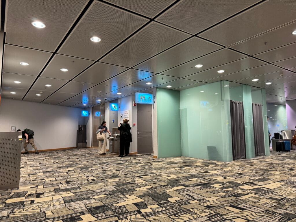 [飛行體驗] 新加坡航空 Singapore Air SQ879/SQ312 桃園(TPE)-新加坡(SIN)-倫敦(LGW)