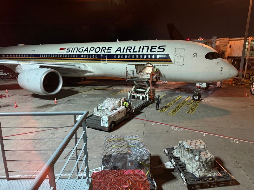 [飛行體驗] 新加坡航空 Singapore Air SQ879/SQ312 桃園(TPE)-新加坡(SIN)-倫敦(LGW)