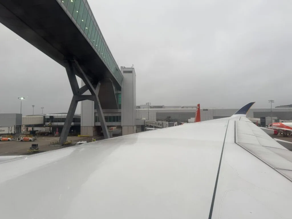 [飛行體驗] 新加坡航空 Singapore Air SQ879/SQ312 桃園(TPE)-新加坡(SIN)-倫敦(LGW)