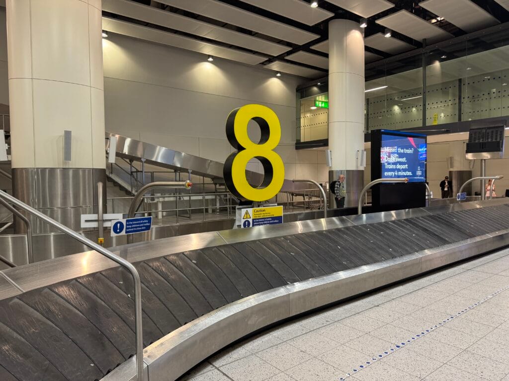 [飛行體驗] 新加坡航空 Singapore Air SQ879/SQ312 桃園(TPE)-新加坡(SIN)-倫敦(LGW)