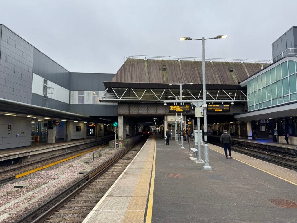 [旅遊交通] 倫敦 蓋威克機場快線(LGW) Gatewick Express