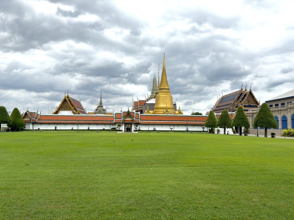 [旅遊交通] 泰國曼谷 昭披耶河(湄南河)搭船全攻略：搭船探索曼谷的魅力 CHAO PHRAYA BOAT