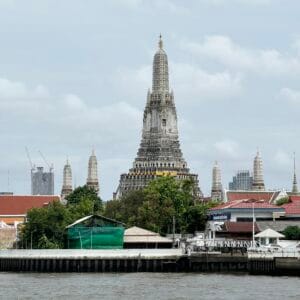 [景點攻略] 泰國曼谷 鄭王廟(黎明寺 Wat Arun) 昭披耶河畔歷史最悠久的建築
