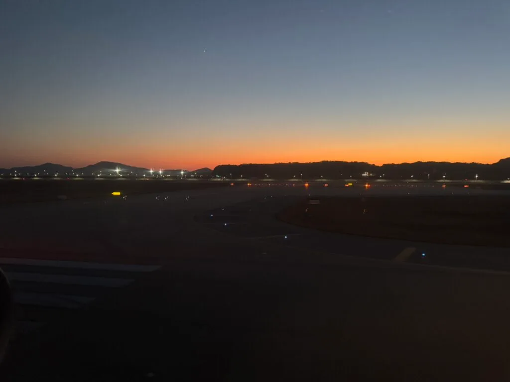[飛行體驗] 真航空 Jin Air LJ732/LJ265 台北桃園(TPE)-首爾仁川(ICN)-福岡(FUK)