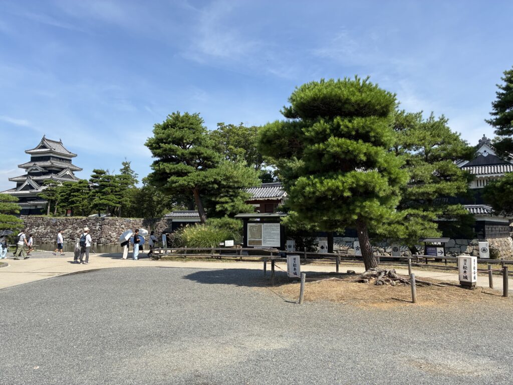 [景點攻略] 日本長野 國寶松本城＆松本市立博物館