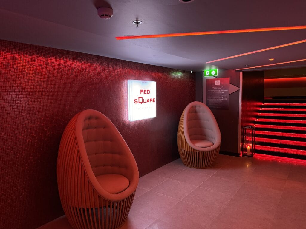 [餐飲體驗] 泰國曼谷 RedSquare Rooftop Bar