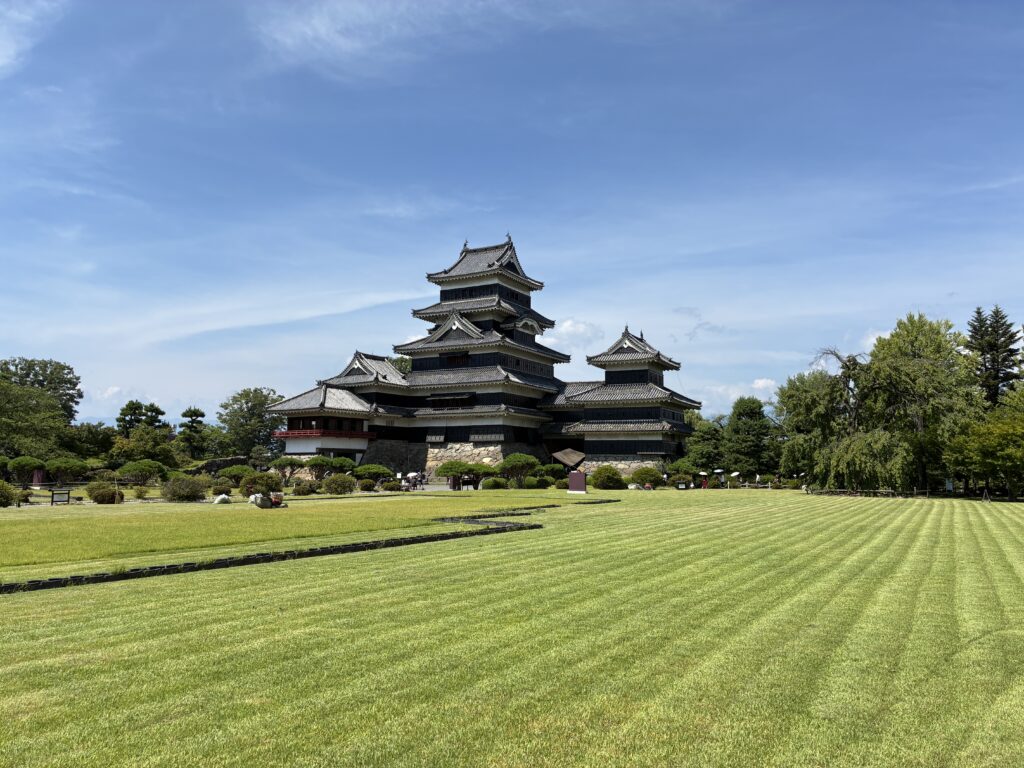 [景點攻略] 日本長野 國寶松本城＆松本市立博物館