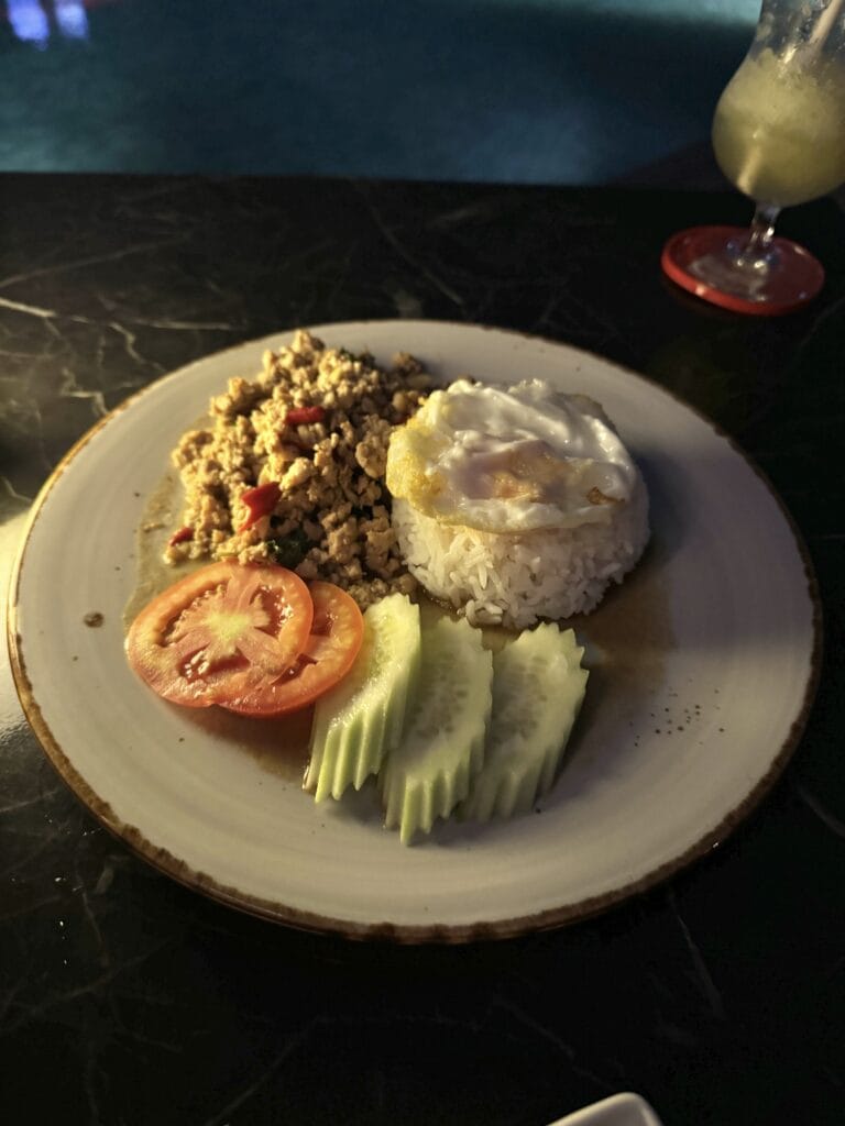 [餐飲體驗] 泰國曼谷 RedSquare Rooftop Bar