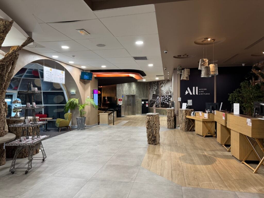 [旅遊住宿] 法國巴黎 宜必思巴黎15區艾菲爾鐵塔酒店 價格、體驗