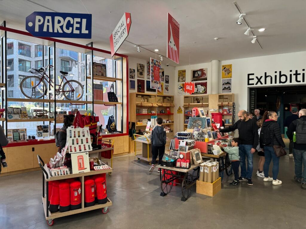 [景點攻略] 英國倫敦 郵政博物館&郵政鐵路搭乘體驗