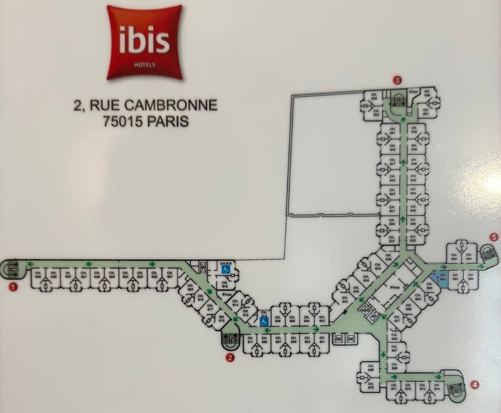 [旅遊住宿] 法國巴黎 宜必思巴黎15區艾菲爾鐵塔酒店 價格、體驗