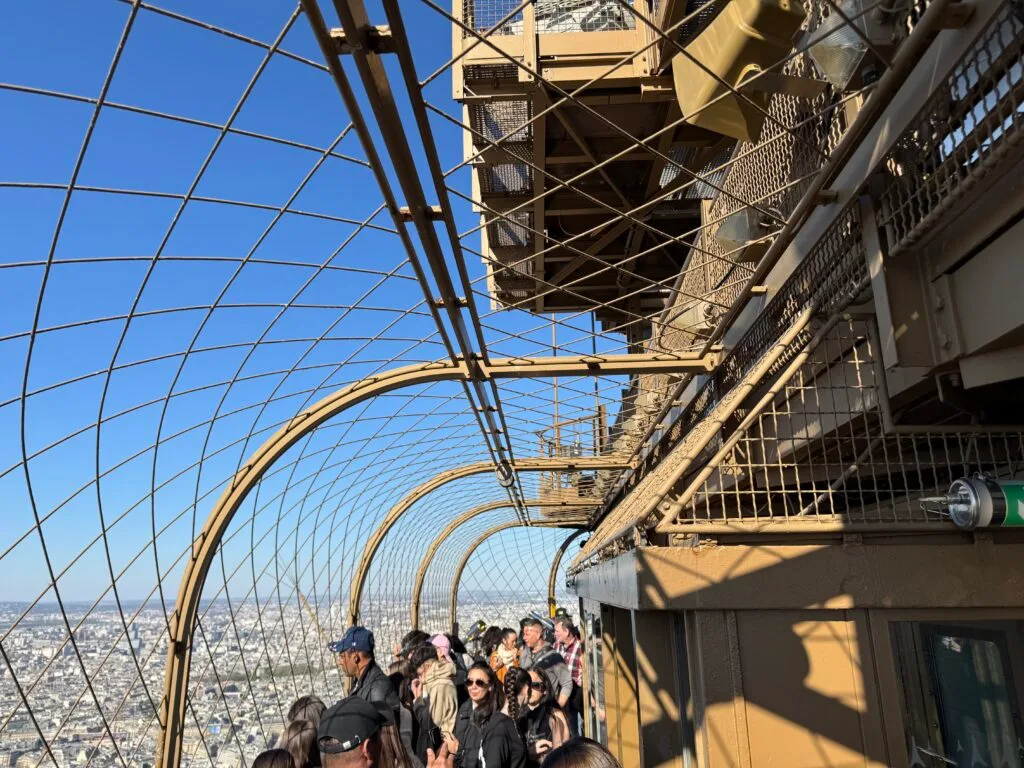 [景點攻略] 法國巴黎 艾菲爾鐵塔：現場購票實測及各樓層詳細介紹