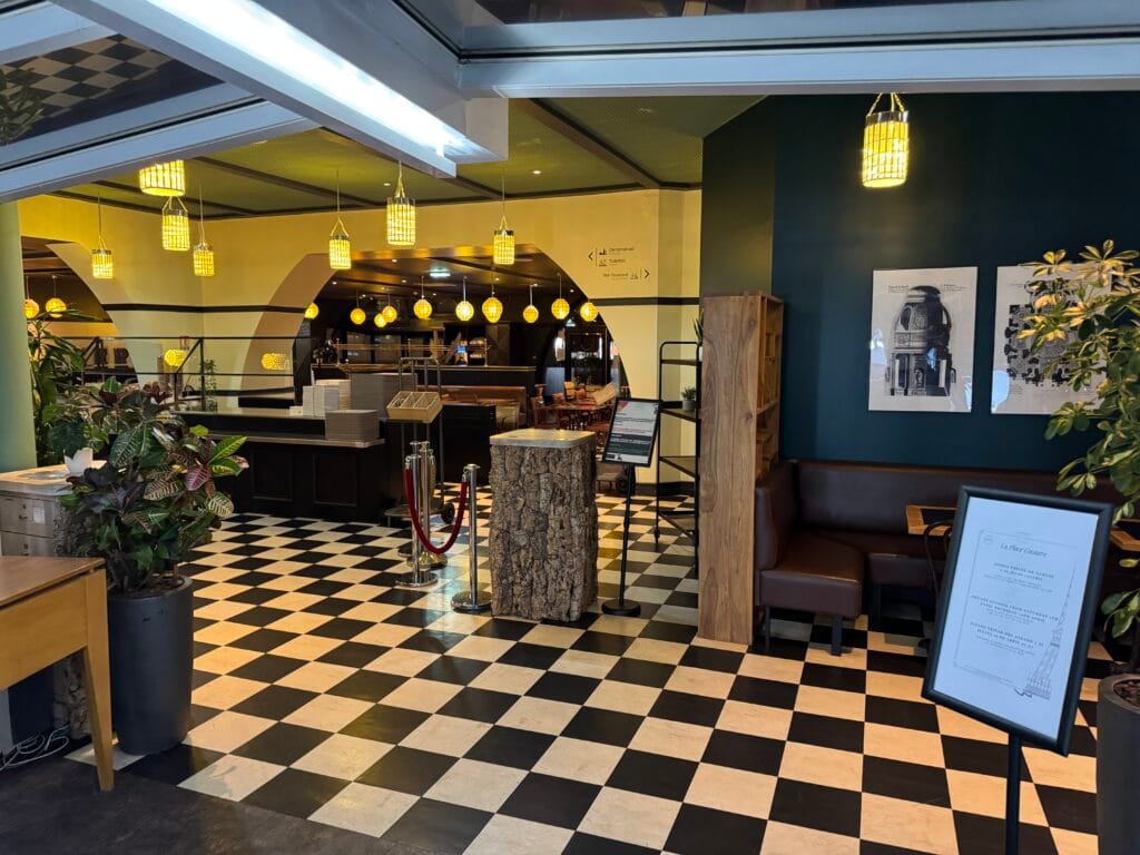 [旅遊住宿] 法國巴黎 宜必思巴黎15區艾菲爾鐵塔酒店 價格、體驗