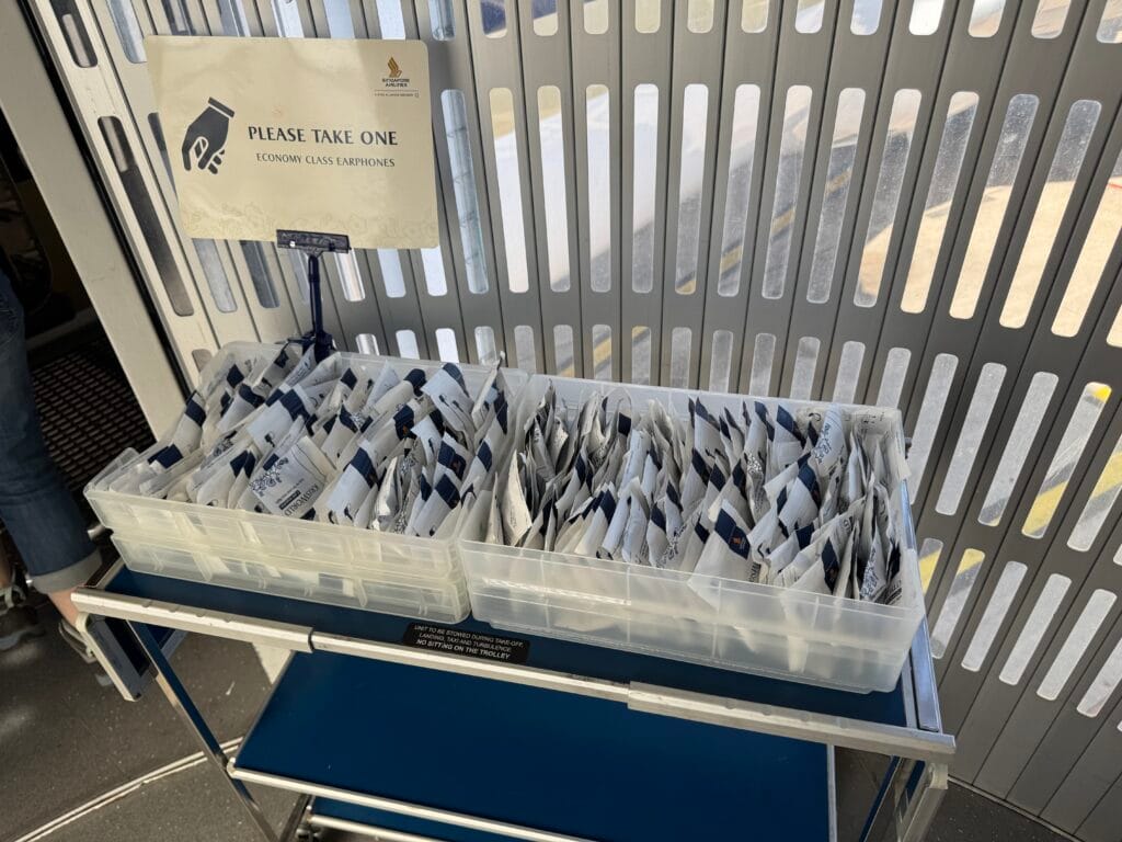 [飛行體驗] 新加坡航空 Singapore Air SQ335/SQ878 巴黎(CDG)-新加坡(SIN)-台北(TPE)