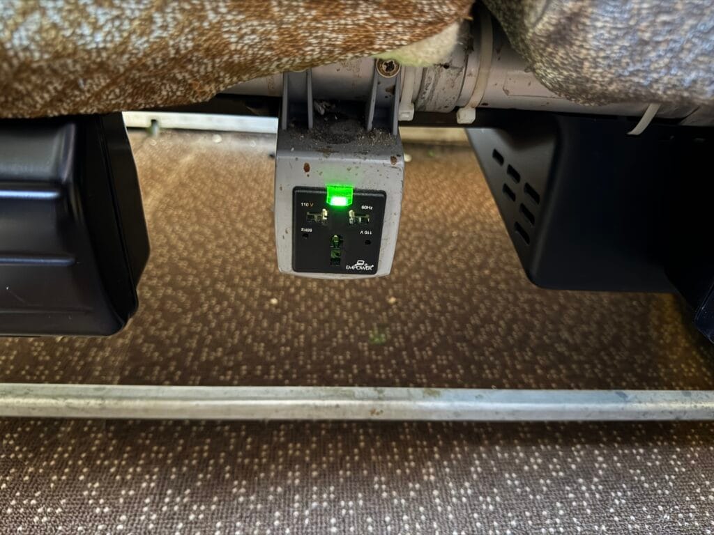 [飛行體驗] 新加坡航空 Singapore Air SQ335/SQ878 巴黎(CDG)-新加坡(SIN)-台北(TPE)