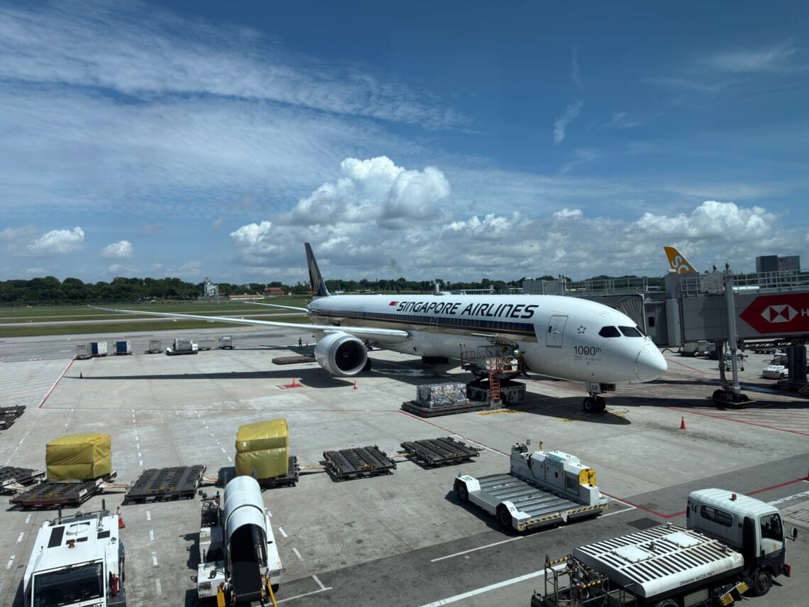 [飛行體驗] 新加坡航空 Singapore Air SQ335/SQ878 巴黎(CDG)-新加坡(SIN)-台北(TPE)