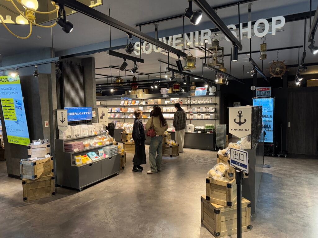 [景點介紹] 日本神奈川 橫須賀軍港巡迴遊船