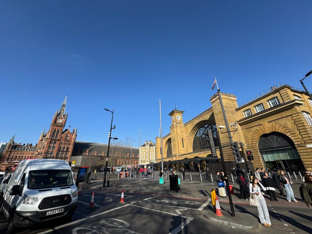 [景點攻略] 英國倫敦 St. Pancras 與 King’s Cross車站 建築特色與站內設施導覽