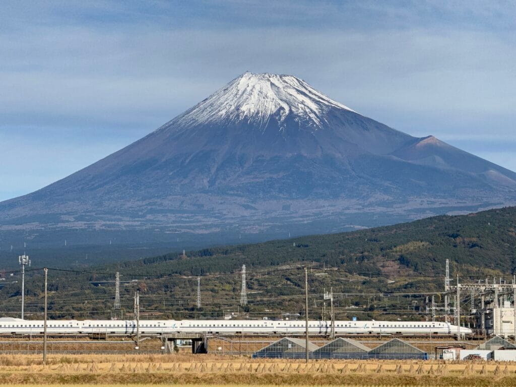 [景點介紹] 日本靜岡 新幹線與富士山的拍攝地