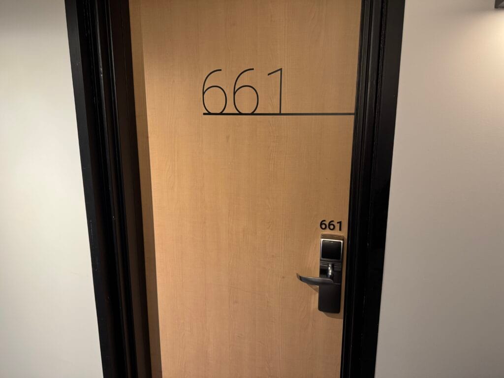 [旅遊住宿] 法國巴黎 宜必思巴黎15區艾菲爾鐵塔酒店 價格、體驗