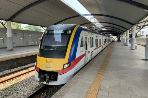 [旅遊交通] 馬來西亞 吉隆坡 鐵道通勤鐵路KTM Komuter：吉隆坡直達黑風洞
