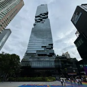 [景點介紹] 泰國曼谷 360度俯瞰全曼谷：王權瑪哈納功大廈觀景台