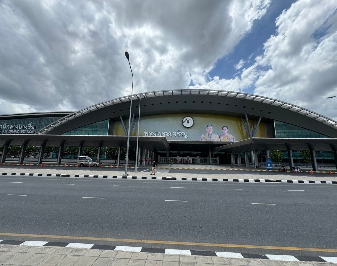[景點介紹] 泰國曼谷 阿皮瓦中央車站：東南亞最大的鐵路車站、曼谷新時代的交通樞紐
